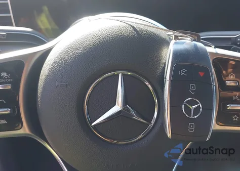 2022 Mercedes-Benz Gle 350 4Matic z USA, uszkodzony, nr VIN 4JGFB4KE8NA669117